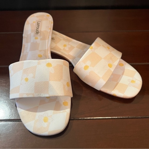 LARROUDÉ Ivy Checker Print Leather Slide Sandals Ivory Size 7 NWOB - Picture 2 of 7